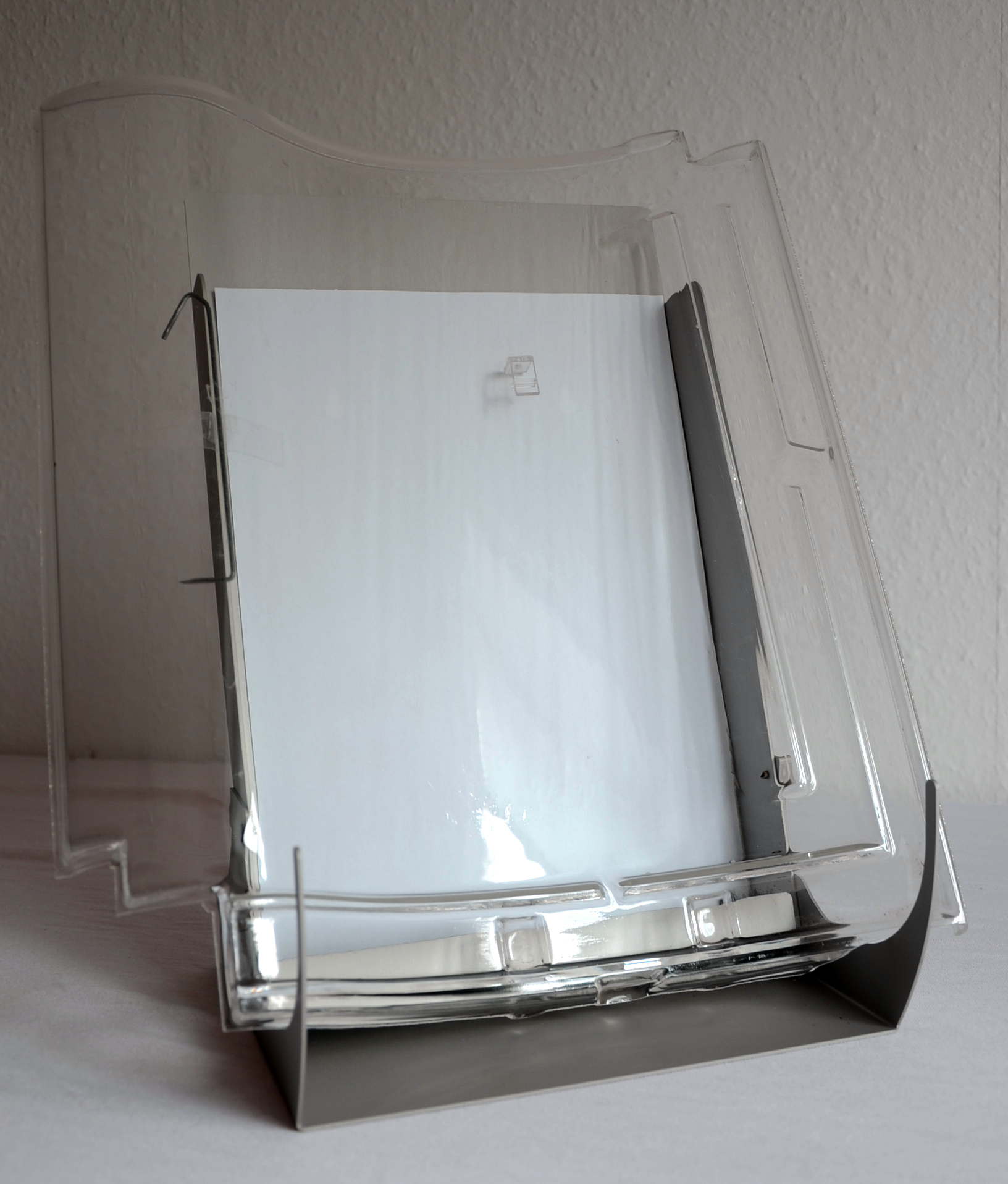 Tacodan forhandler af Acryltagsten