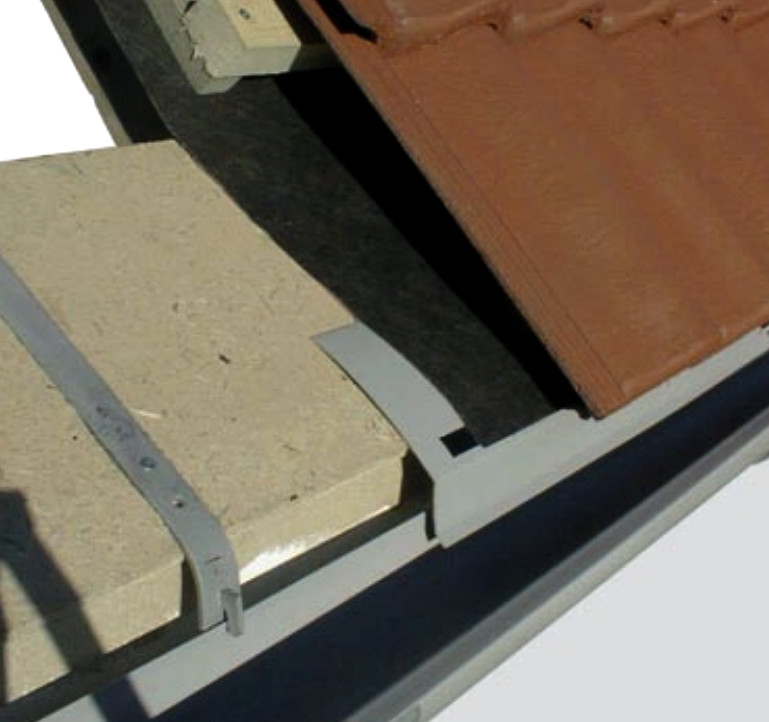 Tagfod/skalkplade - korrekt afslutning ved tagfod og af undertag.